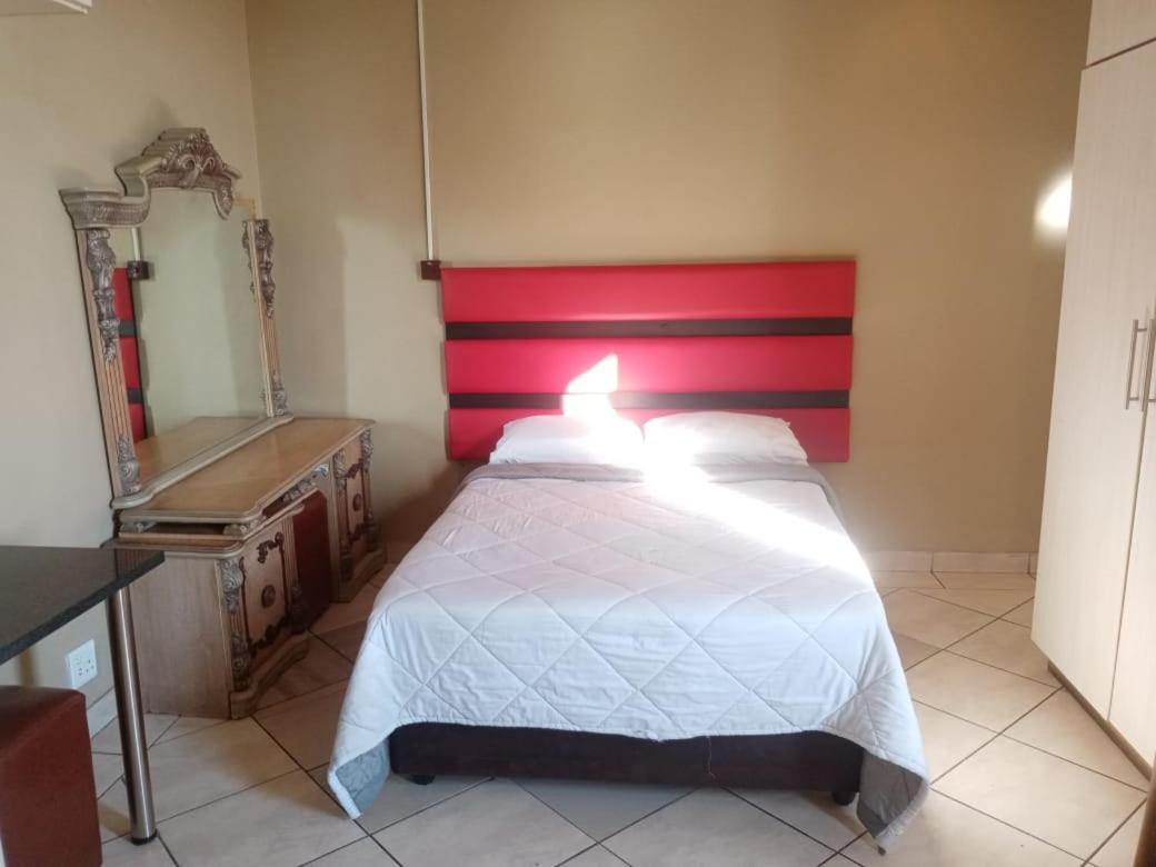 Ebony Guest House بريتوريا المظهر الخارجي الصورة