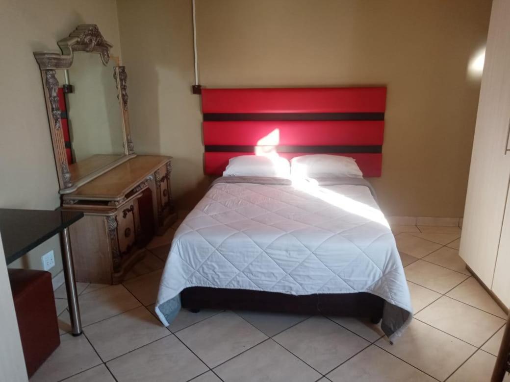 Ebony Guest House بريتوريا المظهر الخارجي الصورة